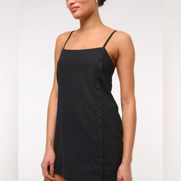 Abercrombie Linen-Blend Button Skort - Picture 2 of 10